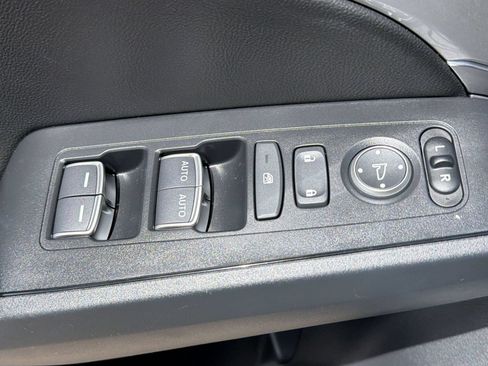 Used 2025 Acura Integra FWD image 24