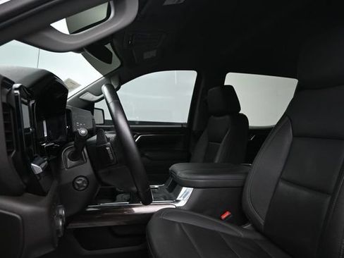 Used 2023 Chevrolet Silverado 1500 LTZ AWD/4WD image 10