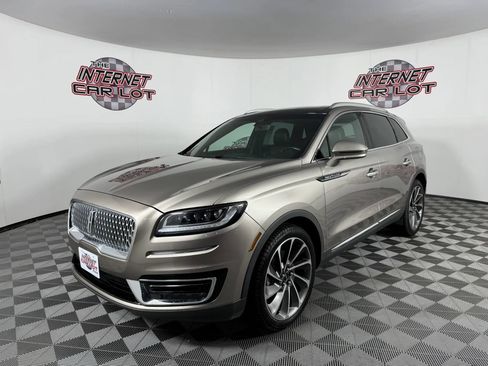 Used 2019 Lincoln Nautilus Reserve w/ Ultimate Package AWD/4WD image 3