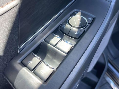 New 2025 Ford F150 Lariat w/ Equipment Group 501A Mid image 18