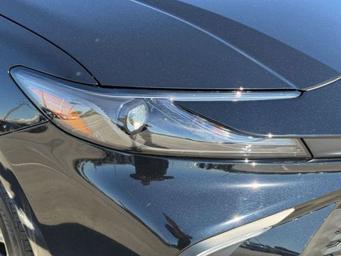 Used 2026 Toyota Camry SE image 11
