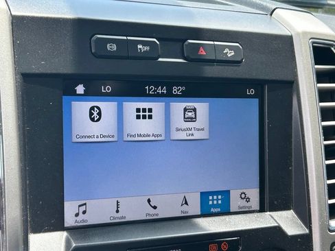Used 2017 Ford F250 Lariat w/ Lariat Ultimate Package AWD/4WD image 15