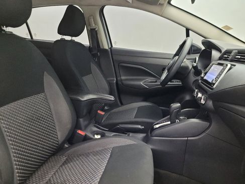 Used 2020 Nissan Versa S FWD image 21
