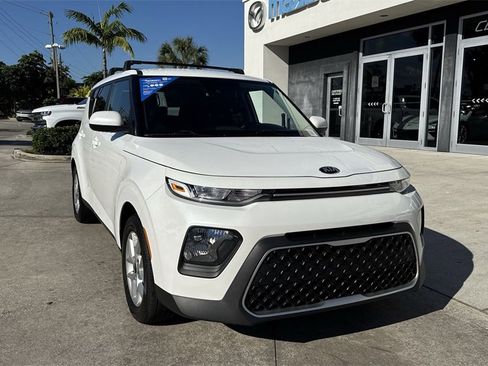 Used 2020 Kia Soul S image 8