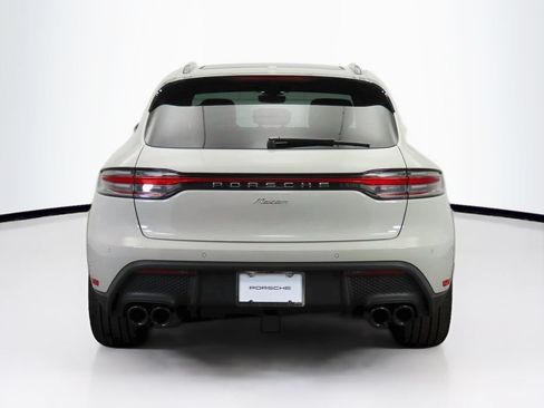 Used 2025 Porsche Macan AWD/4WD image 6