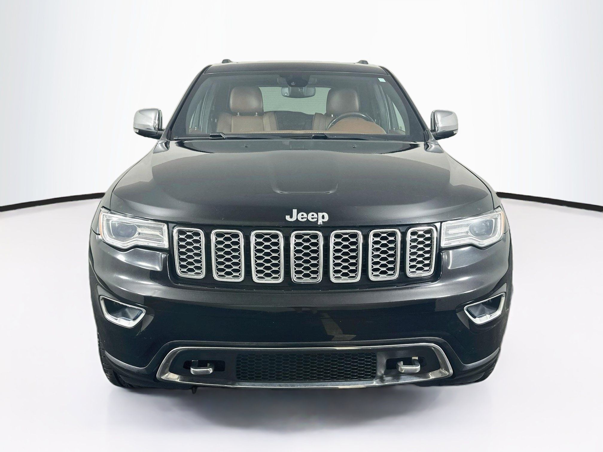 Used 2020 Jeep Grand Cherokee Overland AWD/4WD image 2
