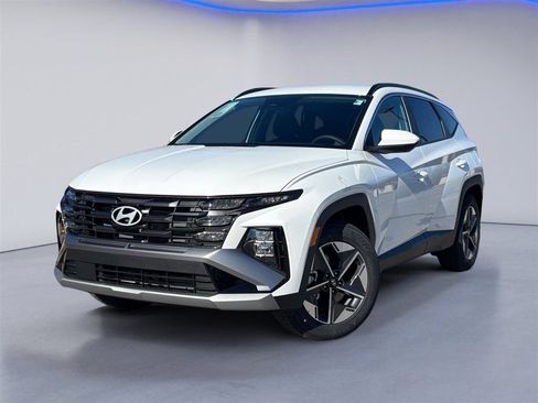 New 2026 Hyundai Tucson SEL Plus FWD image 2