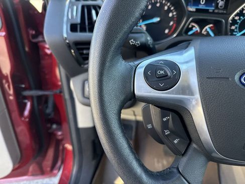 Used 2015 Ford Escape Titanium AWD/4WD image 18