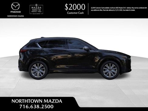 New 2025 MAZDA CX-5 Signature image 3