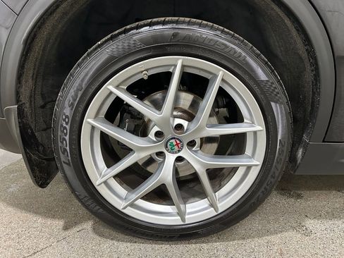 Used 2018 Alfa Romeo Stelvio Ti Sport image 10