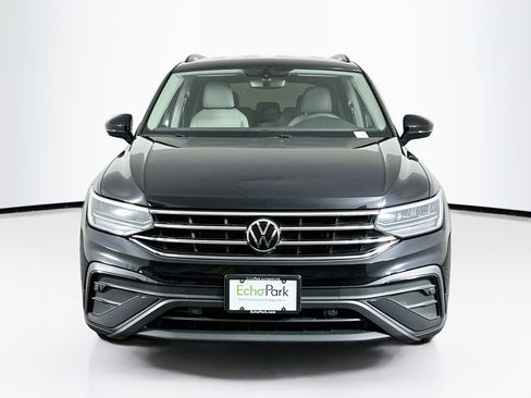 Used 2023 Volkswagen Tiguan S FWD image 2