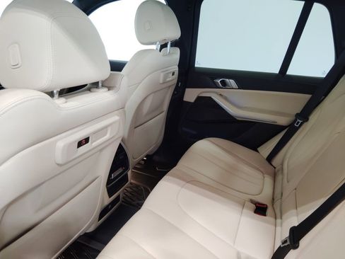 Used 2021 BMW X5 xDrive45e w/ Premium Package 2 image 40