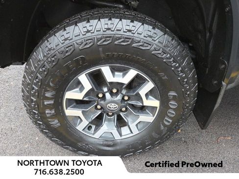 Used 2023 Toyota Tacoma TRD Off-Road image 15