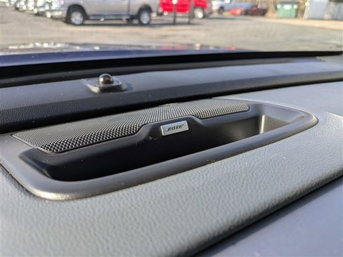 Used 2019 Chevrolet Colorado Z71 image 24