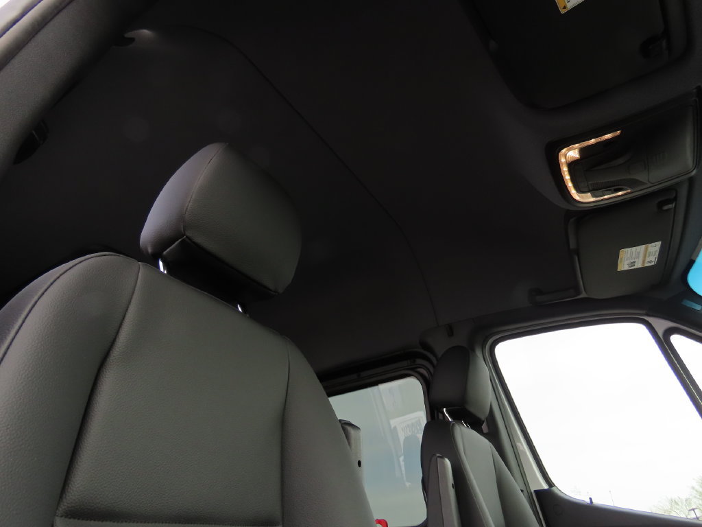 Used 2025 Mercedes-Benz Sprinter 2500 image 19