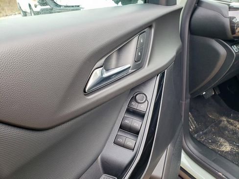 New 2026 Chevrolet Equinox LT w/ Safety and Technology Package image 10