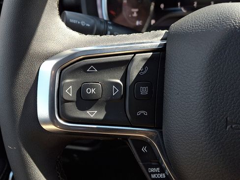 Used 2026 RAM 1500 Laramie w/ Night Edition image 28