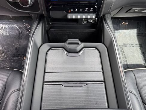 Used 2022 RAM 1500 Limited AWD/4WD image 19