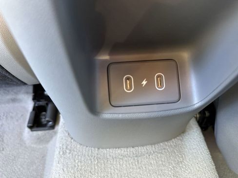 New 2025 Hyundai Elantra SEL FWD image 21