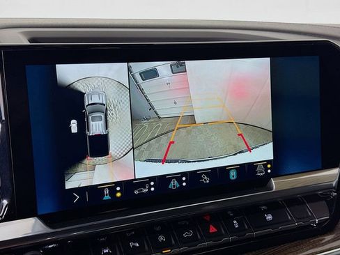 Used 2023 Chevrolet Silverado 1500 RST w/ Convenience Package II image 17