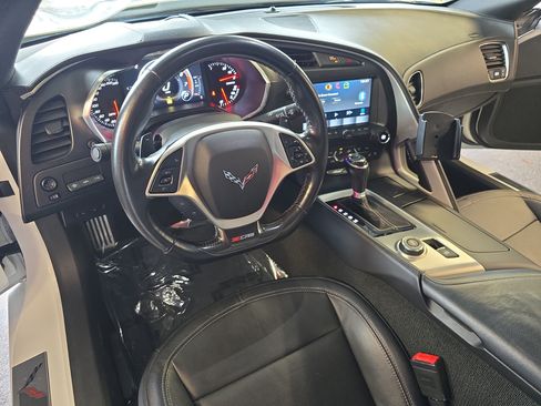 Used 2015 Chevrolet Corvette Z06 w/ 2LZ Preferred Equipment Group RWD image 17