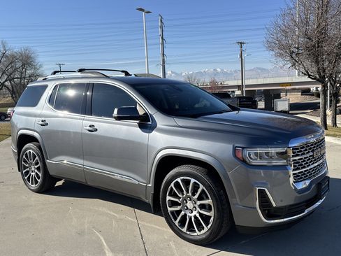 Used 2021 GMC Acadia Denali w/ Denali Ultimate Package image 7