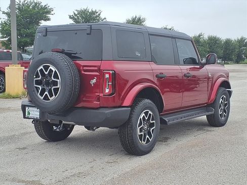 New 2026 Ford Bronco Outer Banks AWD/4WD image 4