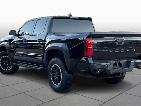 Used 2024 Toyota Tacoma TRD Off-Road image 13