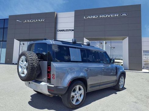 Used 2020 Land Rover Defender 110 SE AWD/4WD image 5