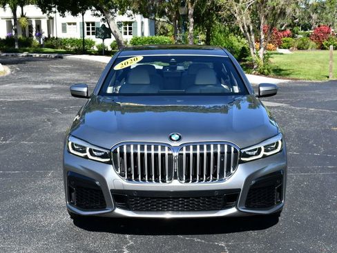 Used 2020 BMW 740i w/ Luxury Rear Seating Package image 37