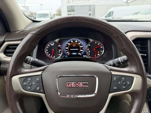 Used 2019 GMC Acadia Denali w/ Technology Package AWD/4WD image 37