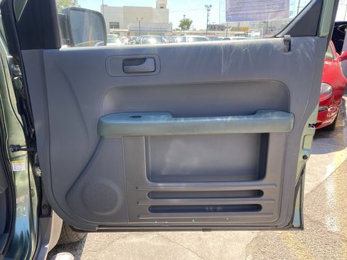 Used 2004 Honda Element EX image 20