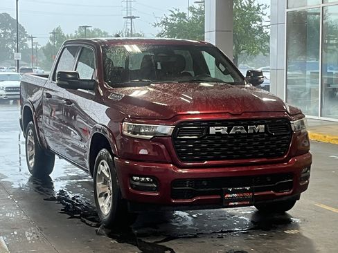 Used 2025 RAM 1500 Lone Star AWD/4WD image 3