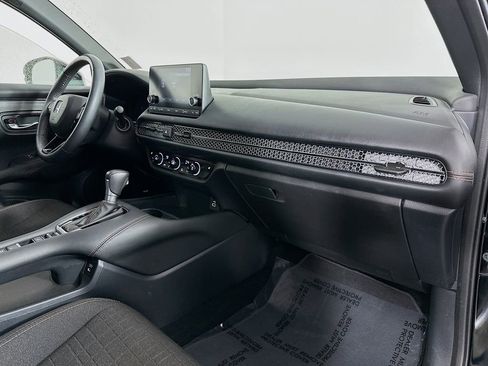 Used 2024 Honda HR-V Sport image 28