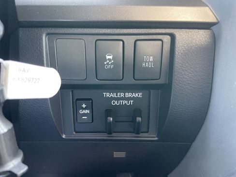 Used 2019 Toyota Tundra SR5 image 43
