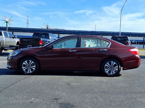 Used 2014 Honda Accord LX image 3