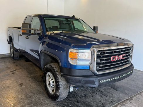 Used 2015 GMC Sierra 2500 4x4 Double Cab w/ Sierra Convenience Package image 3