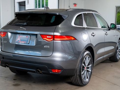 Used 2019 Jaguar F-PACE Prestige AWD/4WD image 11