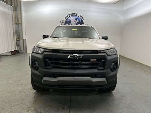 Certified 2026 Chevrolet Colorado Trail Boss AWD/4WD image 3