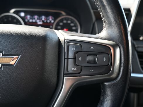 Used 2021 Chevrolet Tahoe Premier w/ Premium Package image 21