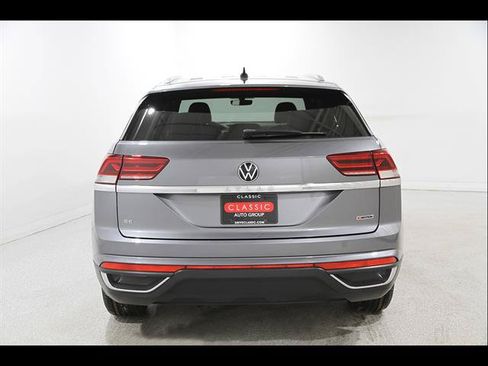 Certified 2020 Volkswagen Atlas Cross Sport SE AWD/4WD image 19