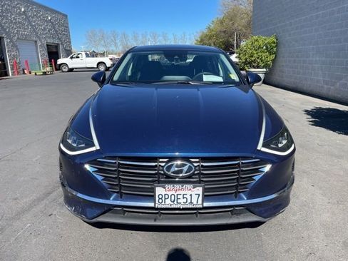 Used 2020 Hyundai Sonata SE image 2