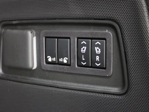 New 2026 Cadillac Escalade 4WD image 34