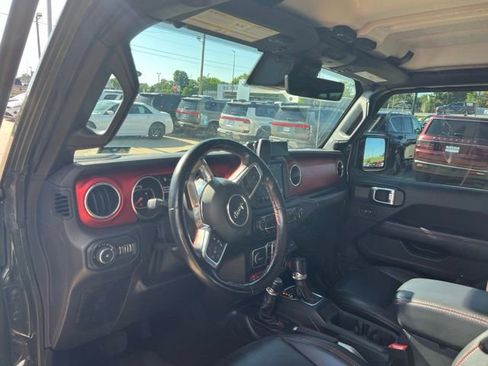 Used 2021 Jeep Wrangler Unlimited Rubicon AWD/4WD image 4