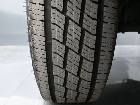 Used 2022 Toyota Tacoma SR5 image 19