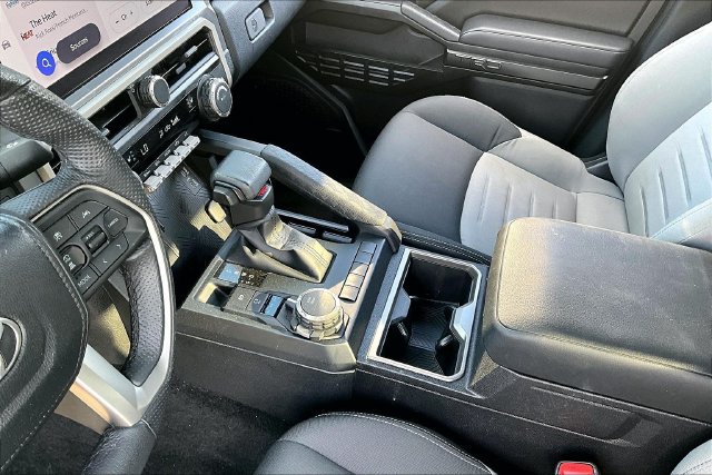 Used 2024 Toyota Tacoma TRD Sport w/ TRD Sport Upgrade Package AWD/4WD image 18