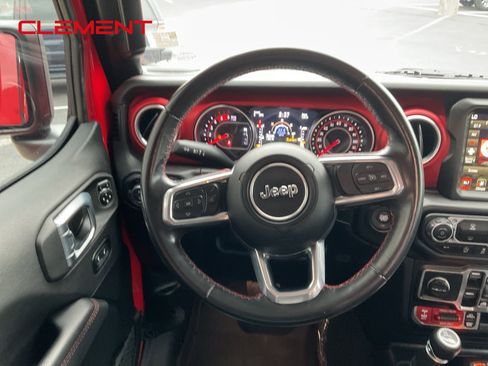 Used 2021 Jeep Gladiator Rubicon w/ Uconnect 4C Nav & Sound Group image 11