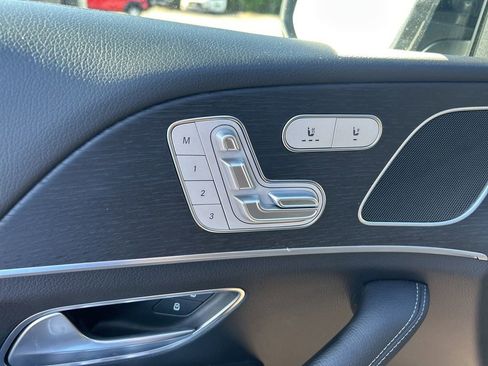 Used 2025 Mercedes-Benz GLE 350 4MATIC image 37