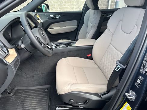 New 2026 Volvo XC60 B5 Plus w/ Protection Package Premier AWD/4WD image 9