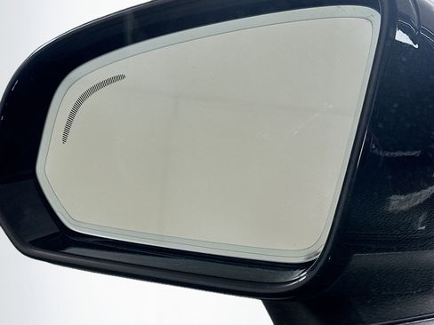 Used 2024 Volvo S60 B5 Core image 16